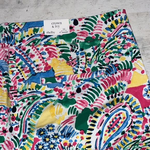 Crown & Ivy Shelby Scalloped Hem Shorts NWT | size 12 - Picture 6 of 6